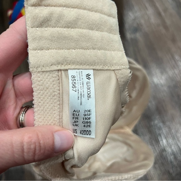 Wacoal Bra Women's 42DDD Cream Awareness Underwire Full Coverage - Picture 7 of 8